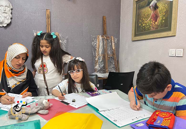 کلاس خوش خطی کودکان در تهران
